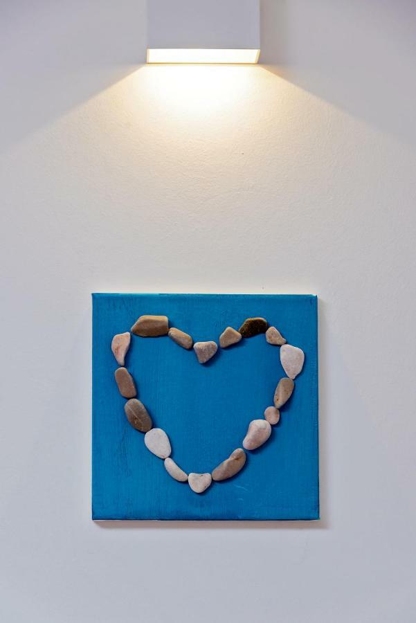 Casa Katalina Apartment คอมีชา ภายนอก รูปภาพ